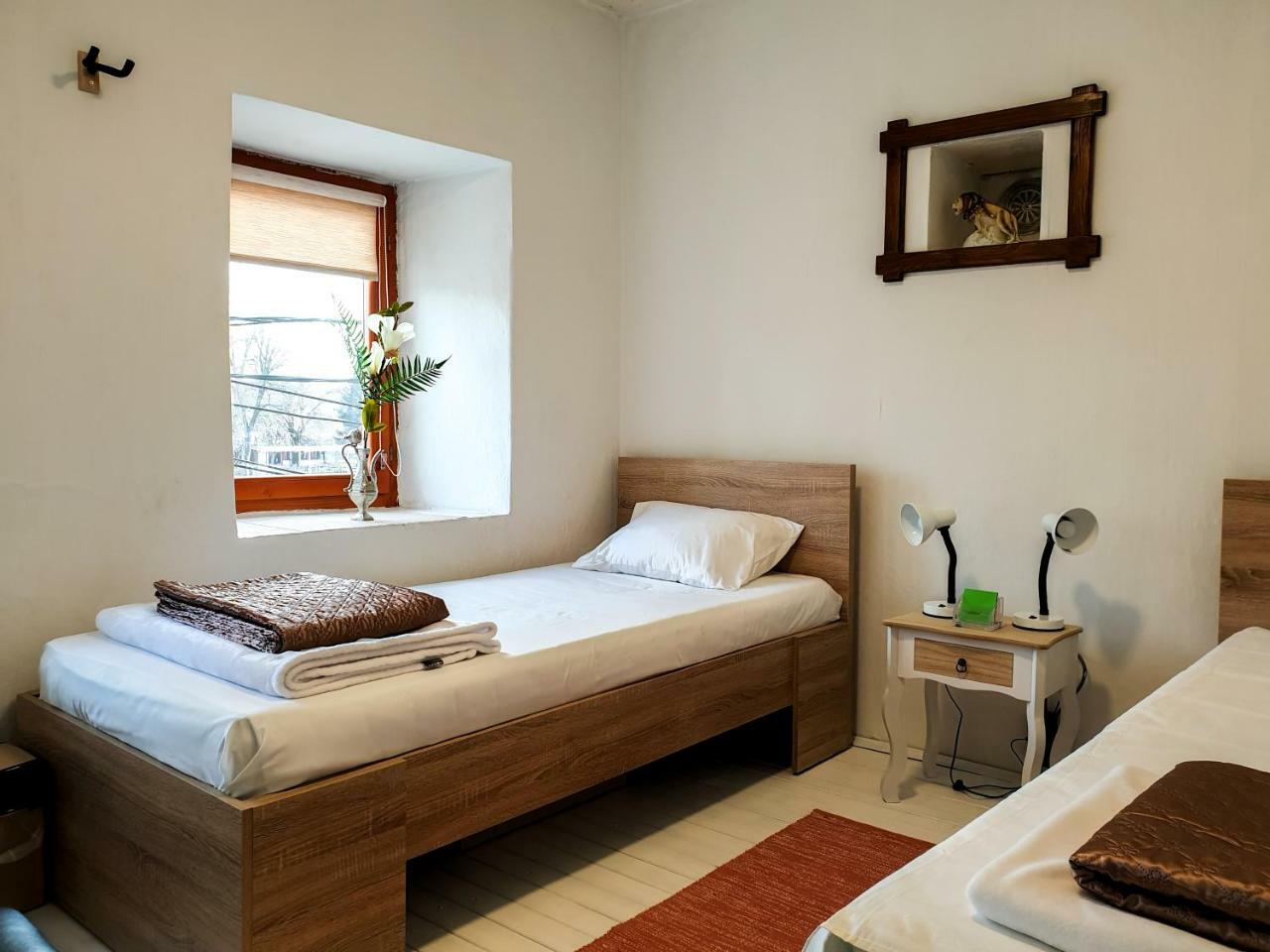 Kulla Dula Guesthouse Gjakova Eksteriør bilde